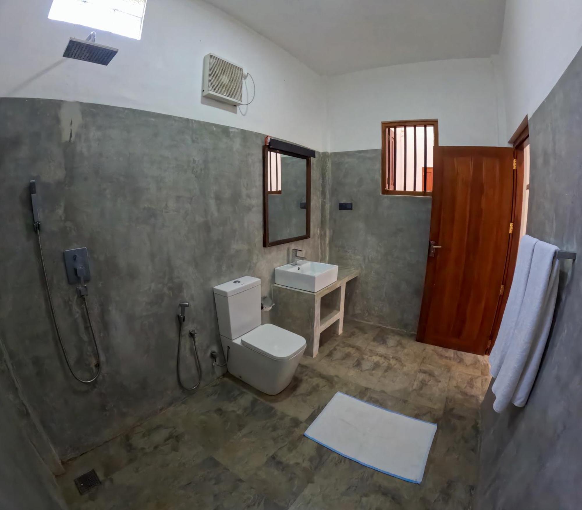 Surfbayvilla Dikwella Sur Exterior foto